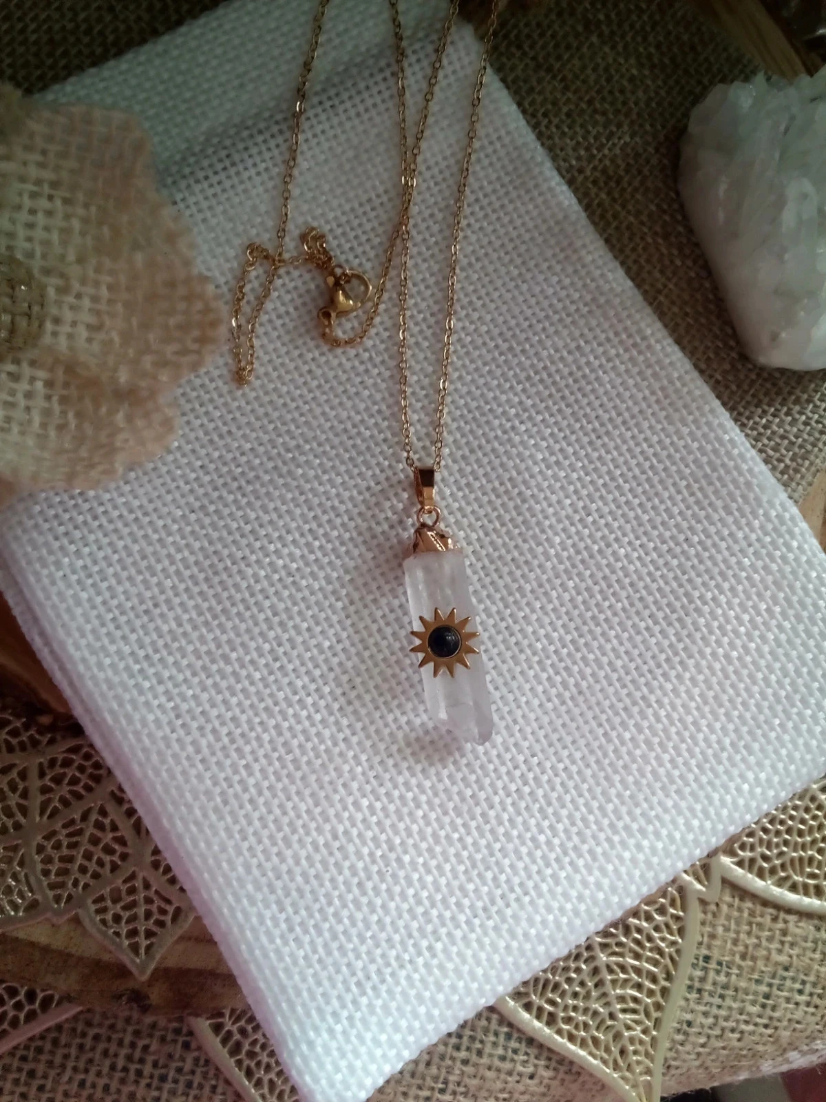 Collier cristal de quartz et soleil pierre d'obsidienne 🖤. – photo 3